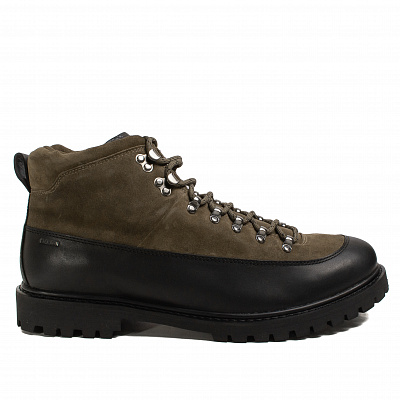 Blackstone CG104 SALOON